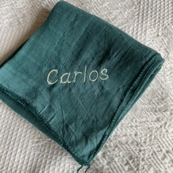 1 Nuscheli mit »Carlos«